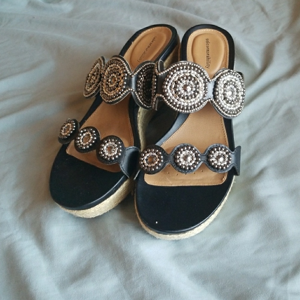 Wedge heels